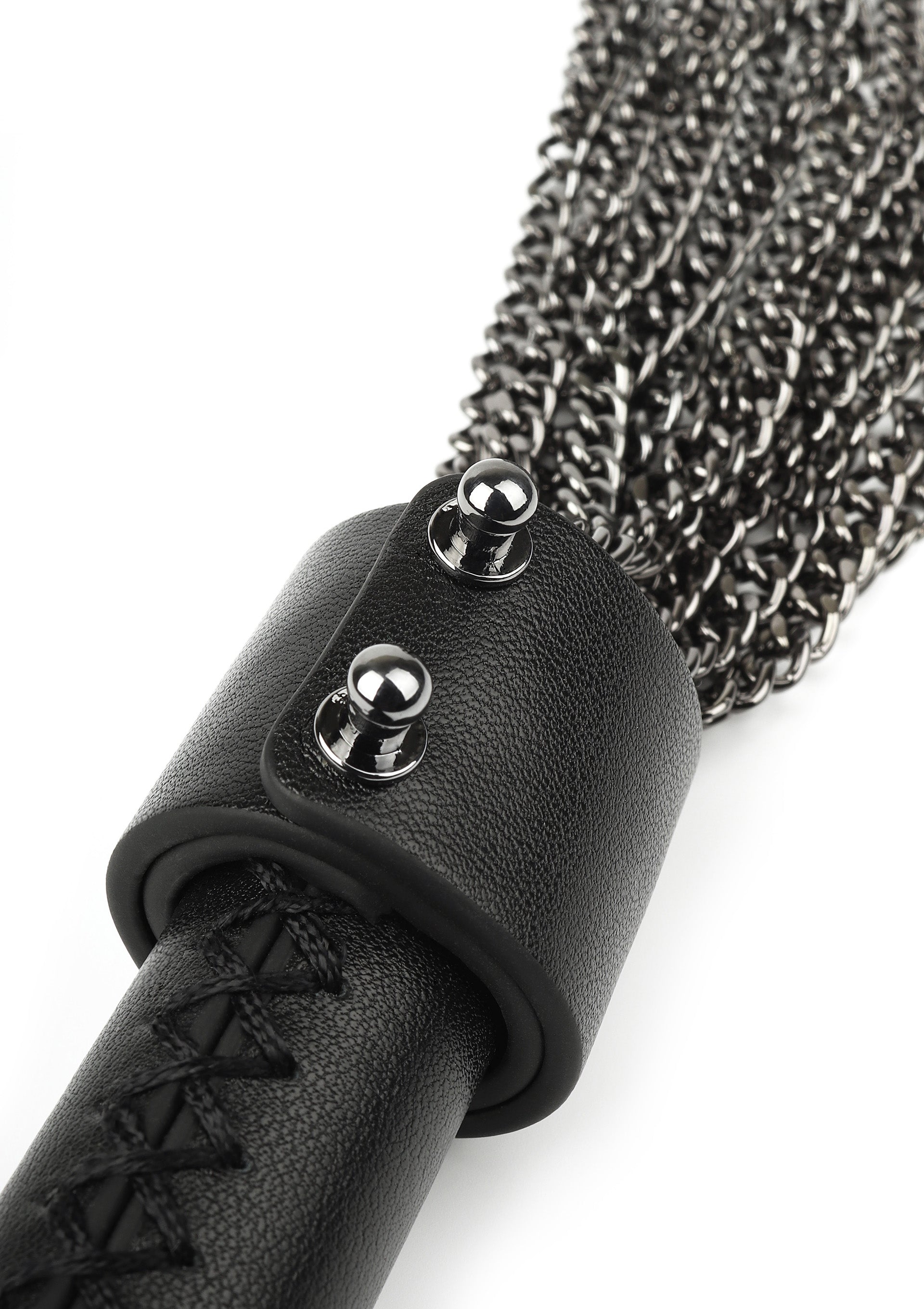 Accessoire BDSM Hidden Desire Genuine Leather Chain Whip