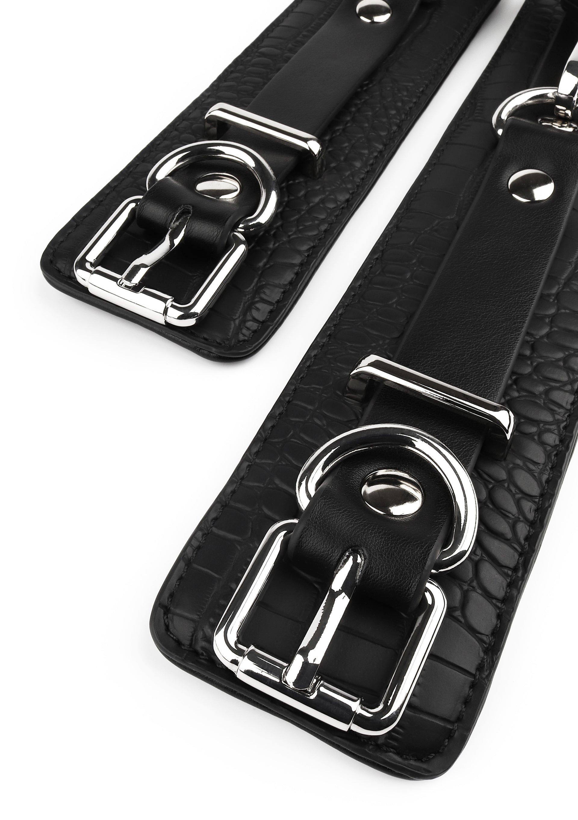 Accessoire BDSM Avanza Croc-Embossed Ankle Cuffs