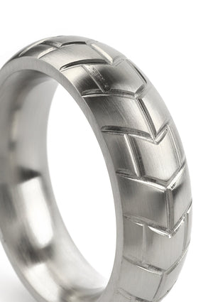 Performance masculine Mr. Steel MeGa Tire C-Ring Satin 45mm